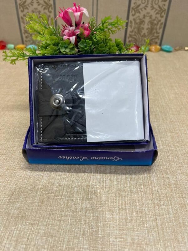 Men's Leather Textured Bi-Fold Wallet
